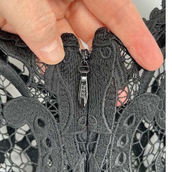 Jonathan Simkhai Black Paislee Lace Layered Handkerchief Hem Mini Dress size 12 - Picture 7 of 9